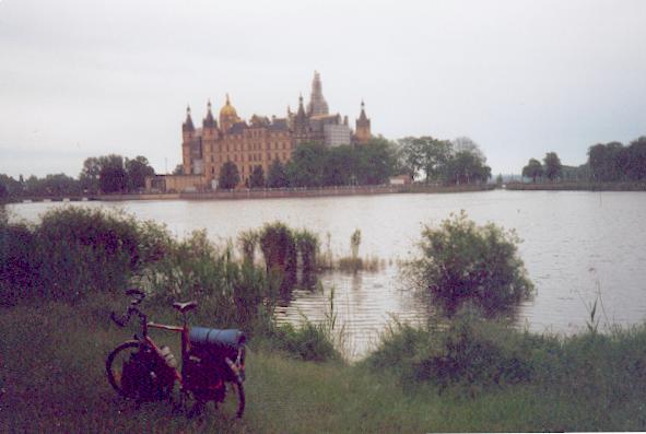 Slottet i Schwerin. Renovering pågår.