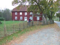 Pr&auml;stg&aring;rden i Seglora. /Clara B./