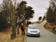 Fj&auml;r&aring;s stenar nedanf&ouml;r &aring;sen. /Allm&auml;nt/