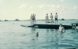 Motorbassarna badade n�r de andra sk�t.